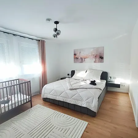 New! Modern Ideal For Families Apartment