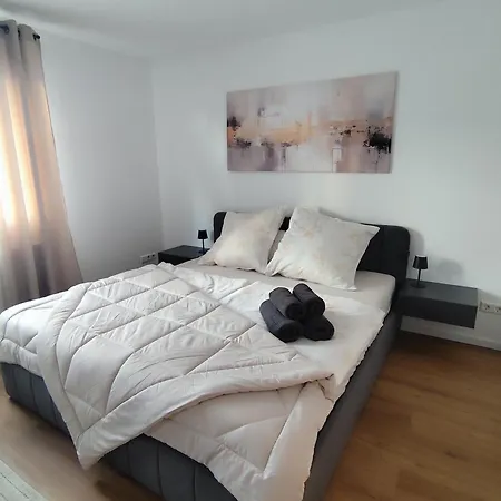 New! Modern Ideal For Families Walheim (Ludwigsburg)